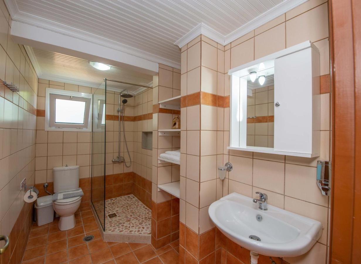 Lena'S Apartments Asztrakerí Kültér fotó