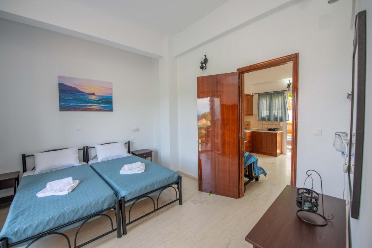 Lena'S Apartments Asztrakerí Kültér fotó
