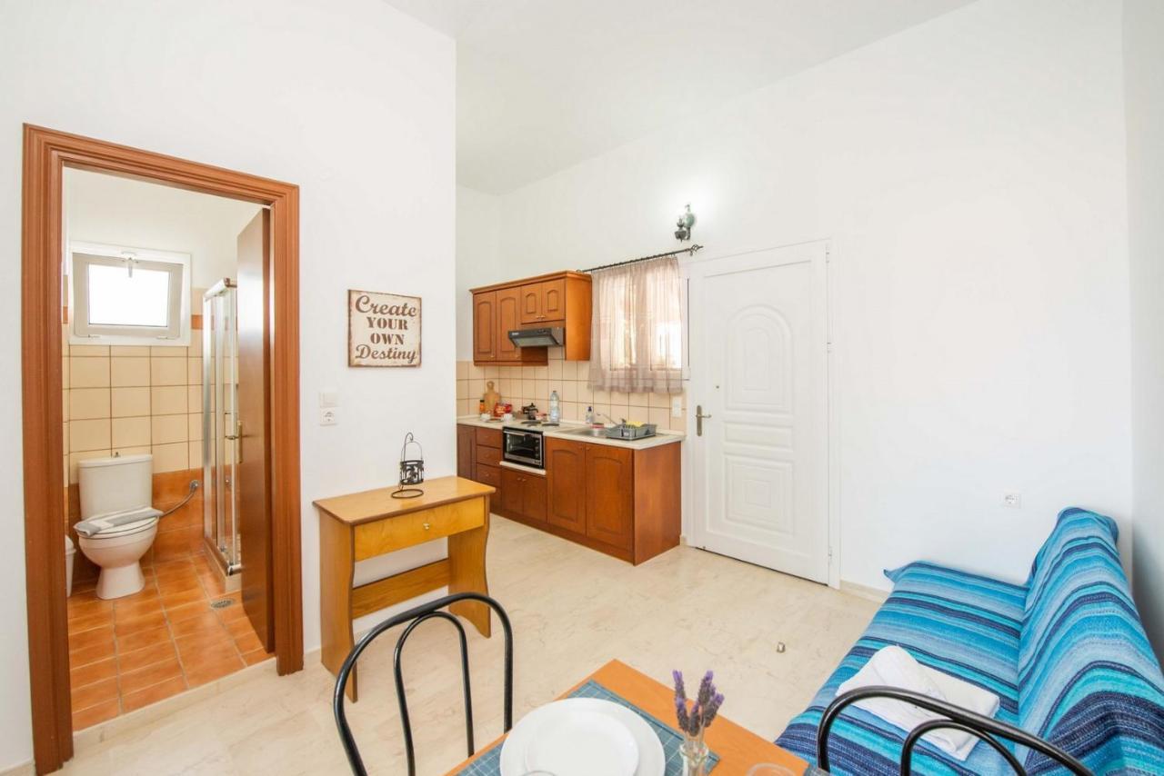 Lena'S Apartments Asztrakerí Kültér fotó