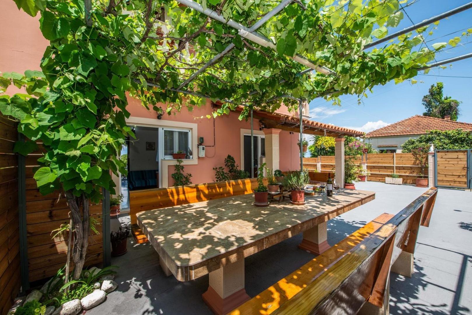 Lena'S Apartments Asztrakerí Kültér fotó